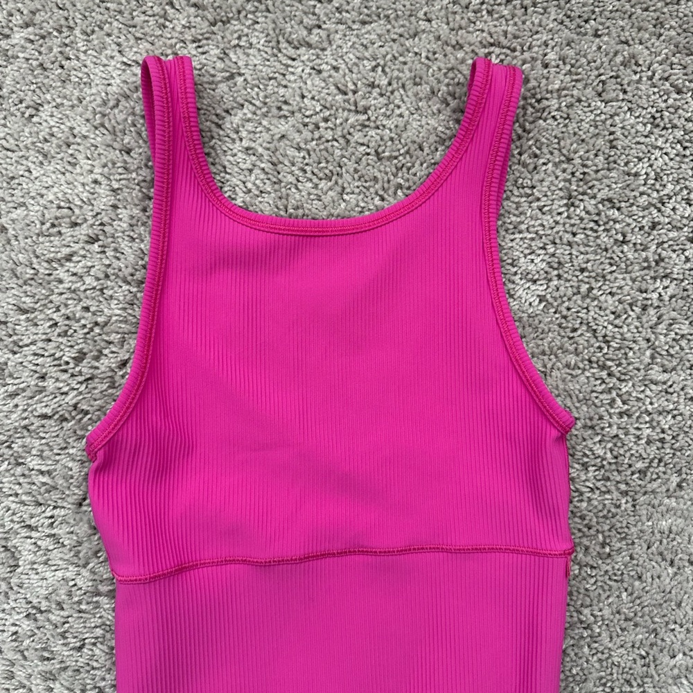 Lululemon Power Pivot Tank Top Rib Sonic Pink. Size 0